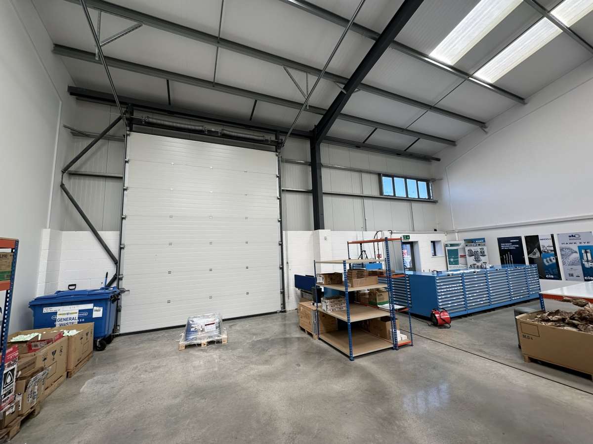 Industrial Unit in Hailsham - photo 3