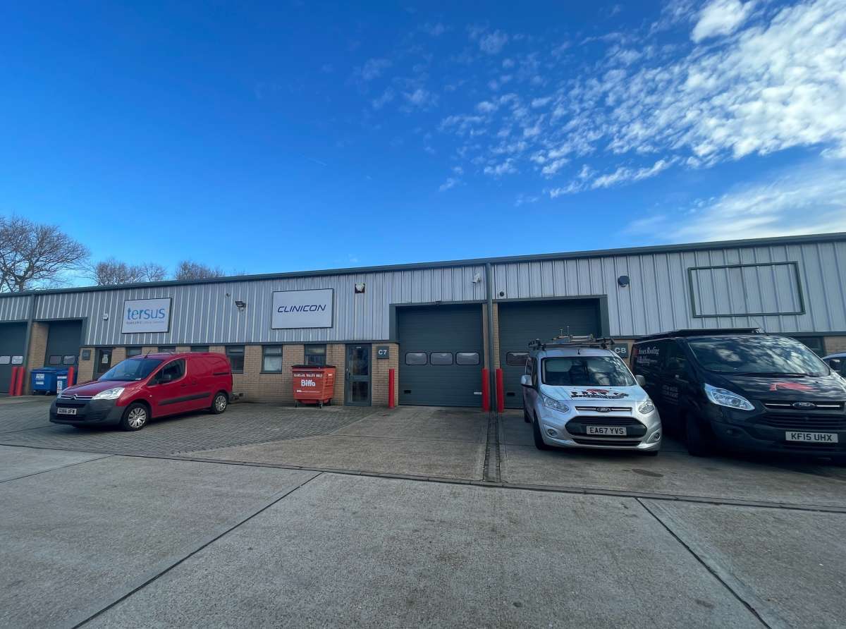 Industrial Unit in Shoreham - photo 2