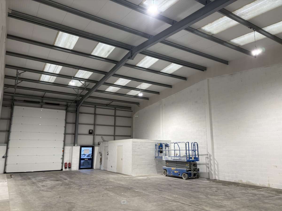 Industrial Unit in Hassocks - photo 3