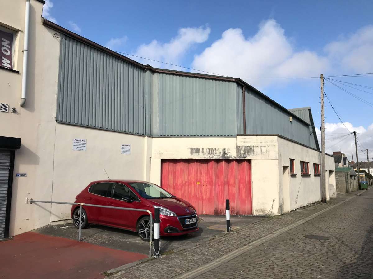 Industrial Unit in Plymouth - photo 2