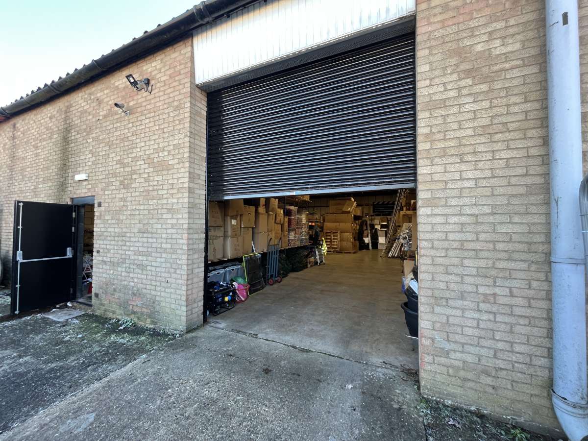 Industrial Unit in Lincoln - photo 3