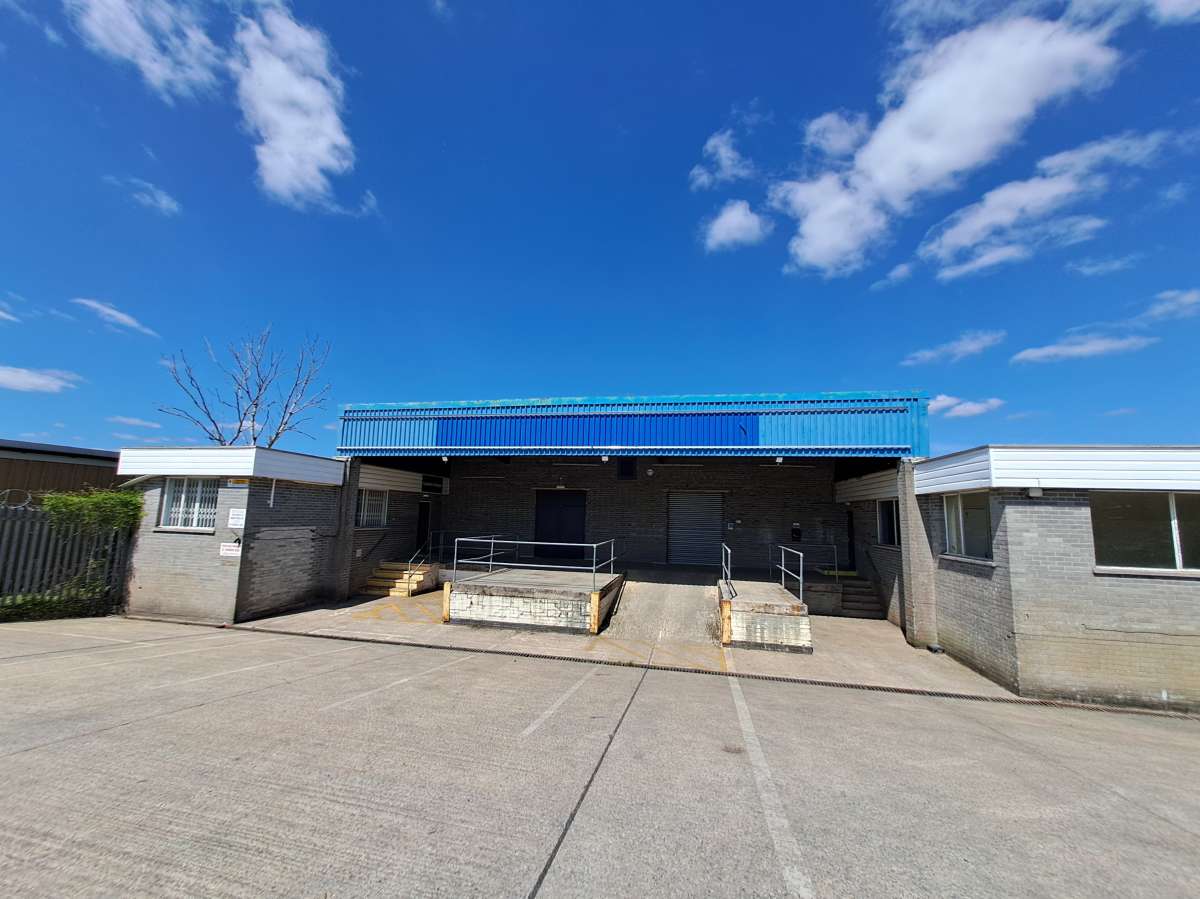 Industrial Unit in Plymouth - photo 4