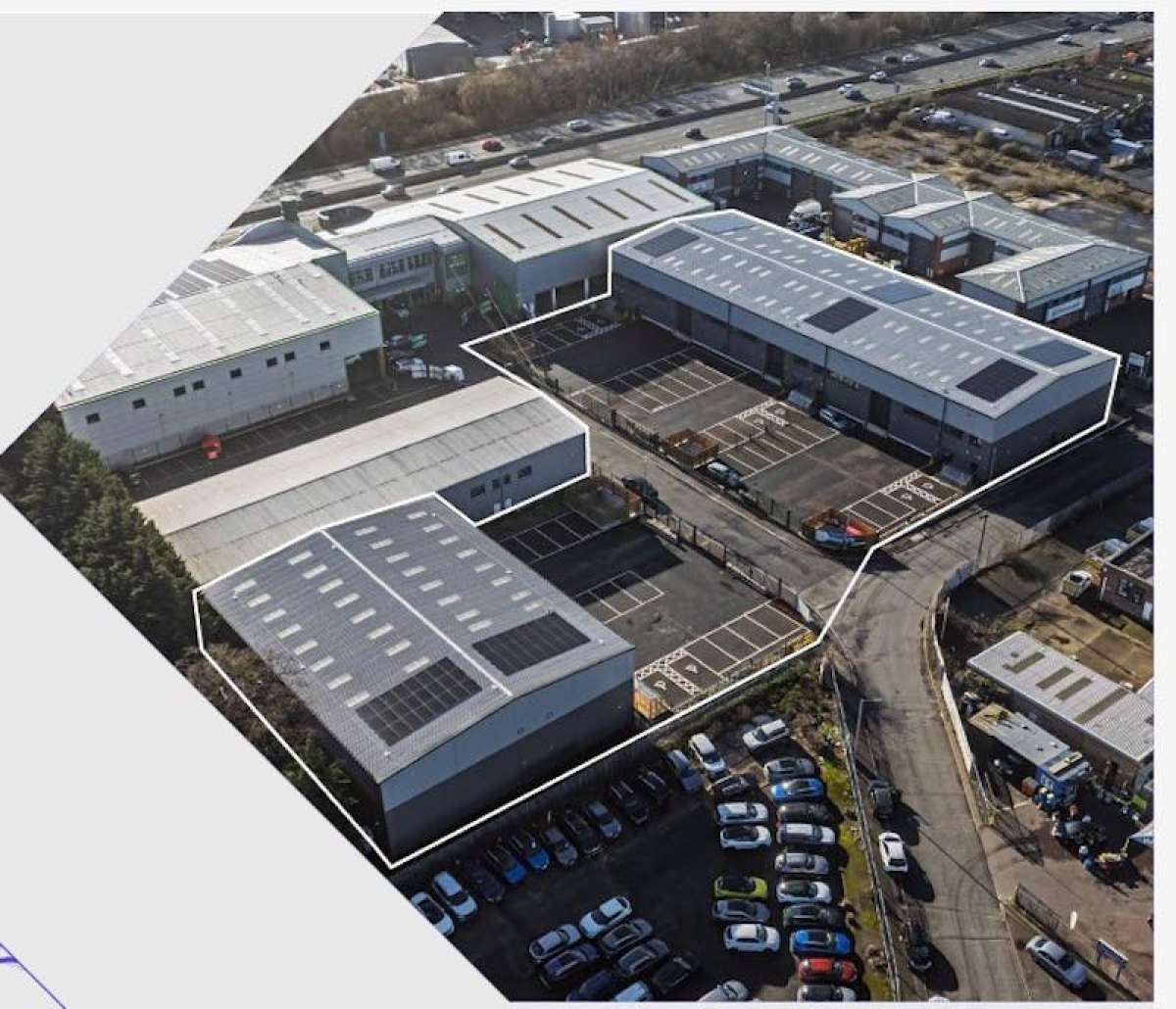 Industrial Unit in Waltham Abbey - photo 2