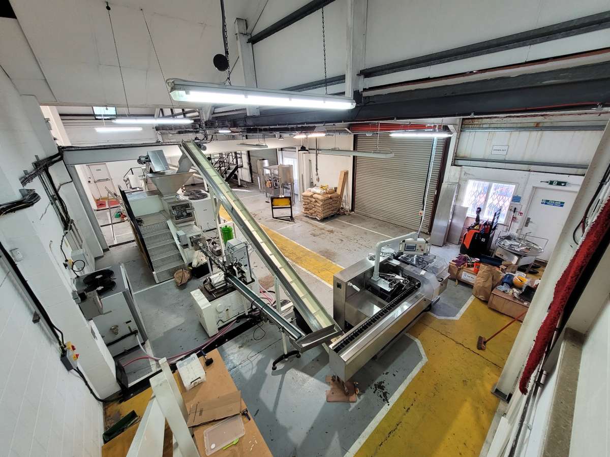 Industrial Unit in Sandy - photo 2