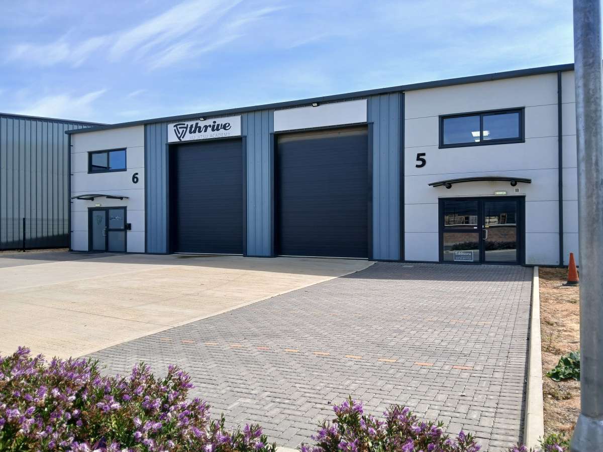 Industrial Unit in Peterborough - photo 3