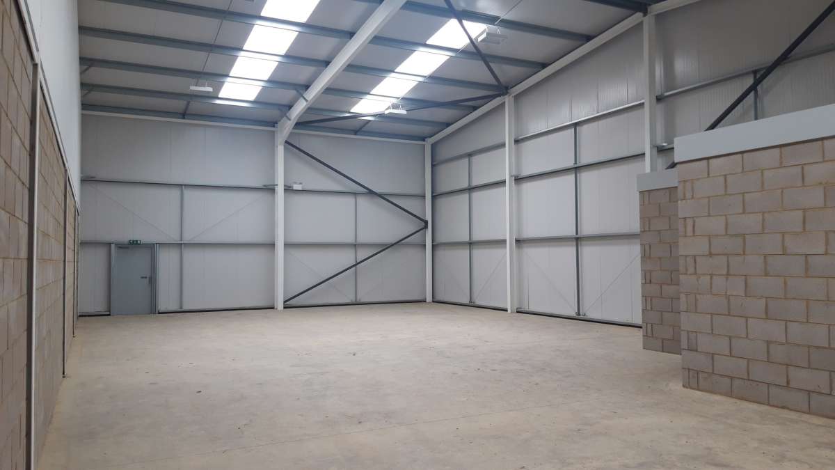 Industrial Unit in Peterborough - photo 4
