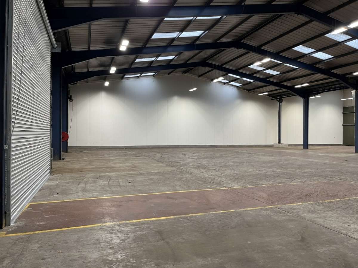 Industrial Unit in Bodmin - photo 3