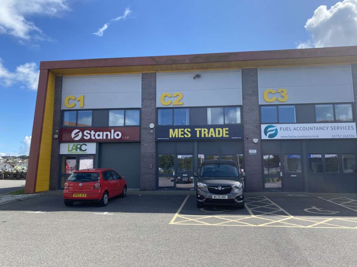 Industrial Unit in Plymouth - photo 2