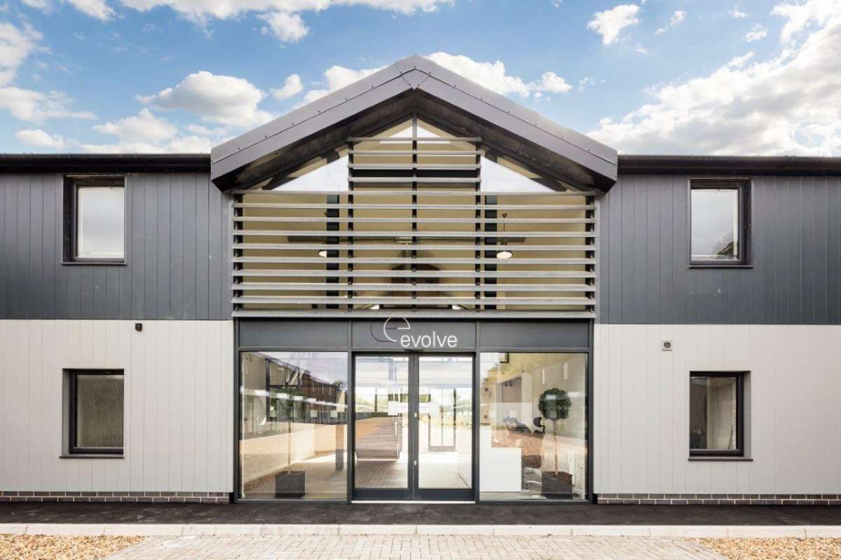 Industrial Unit in Colchester - photo 3