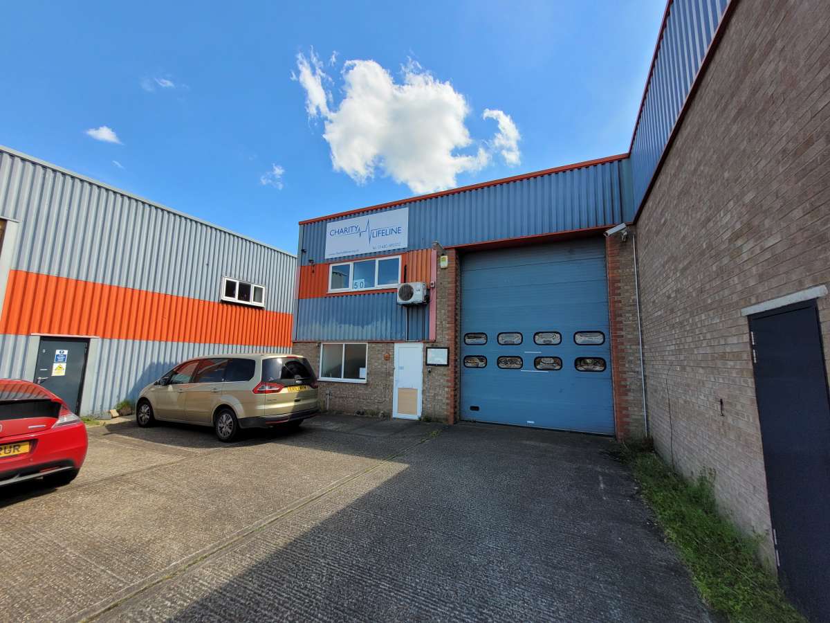 Industrial Unit in St Ives (Cambs) - photo 2