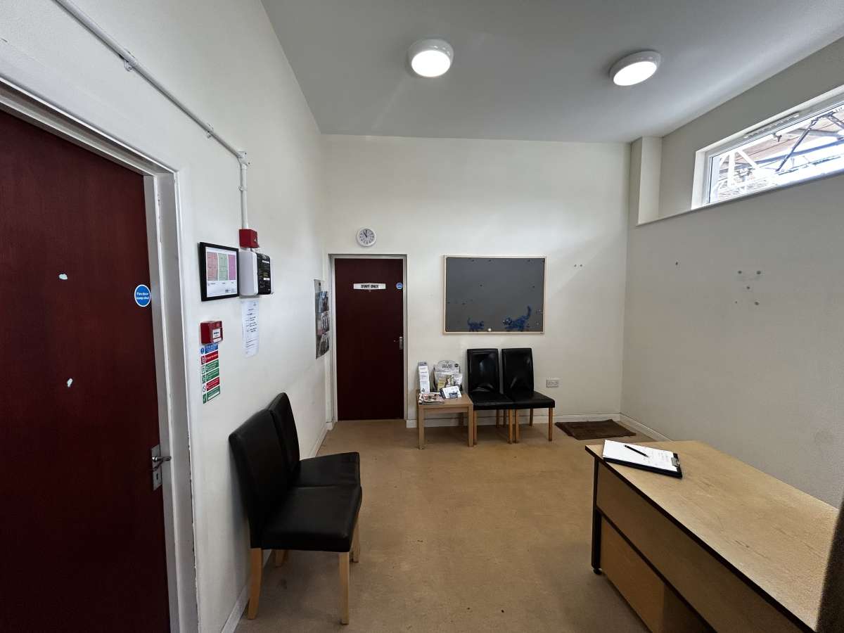 Industrial Unit in Deal - photo 4