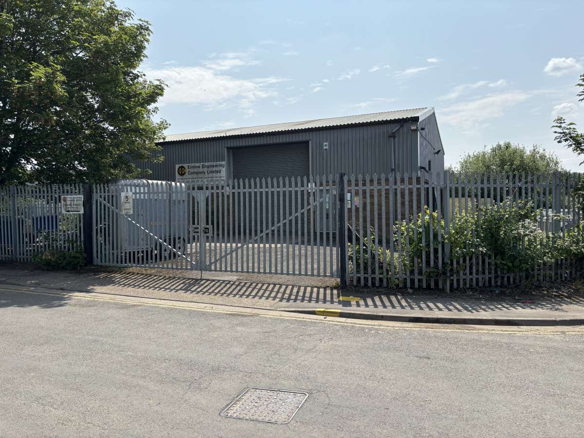 Industrial in Lincoln