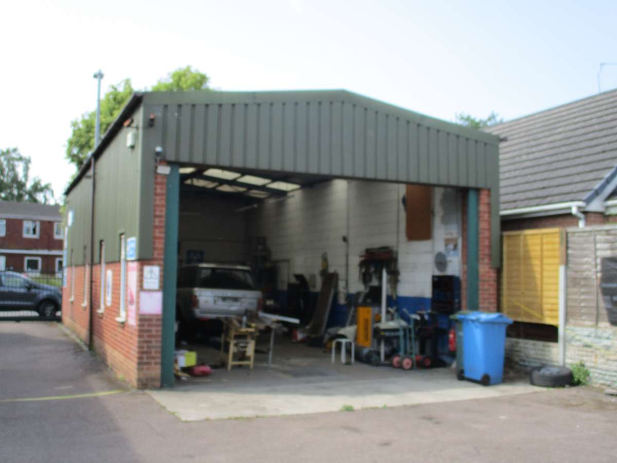 Industrial Unit in Worksop - photo 4