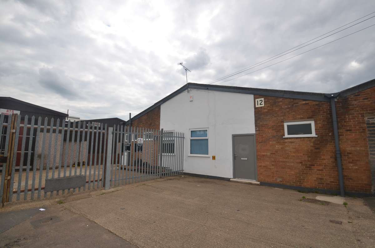 Industrial Unit in Leicester - photo 2