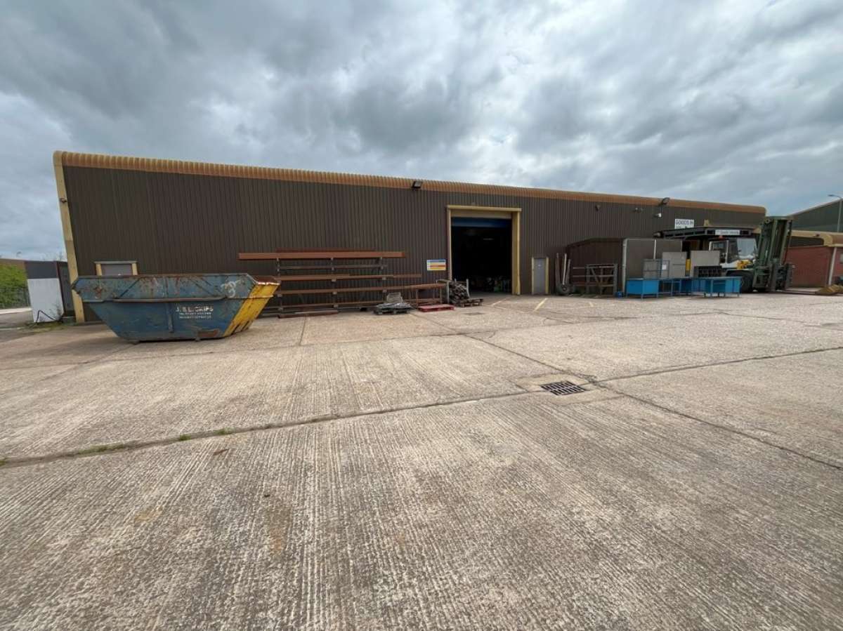 Industrial Unit in Harleston - photo 3