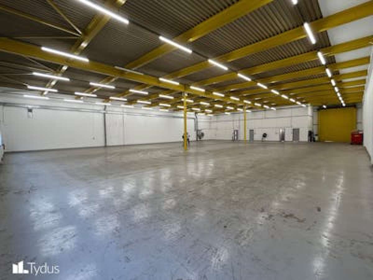 Industrial Unit in Peterborough - photo 4
