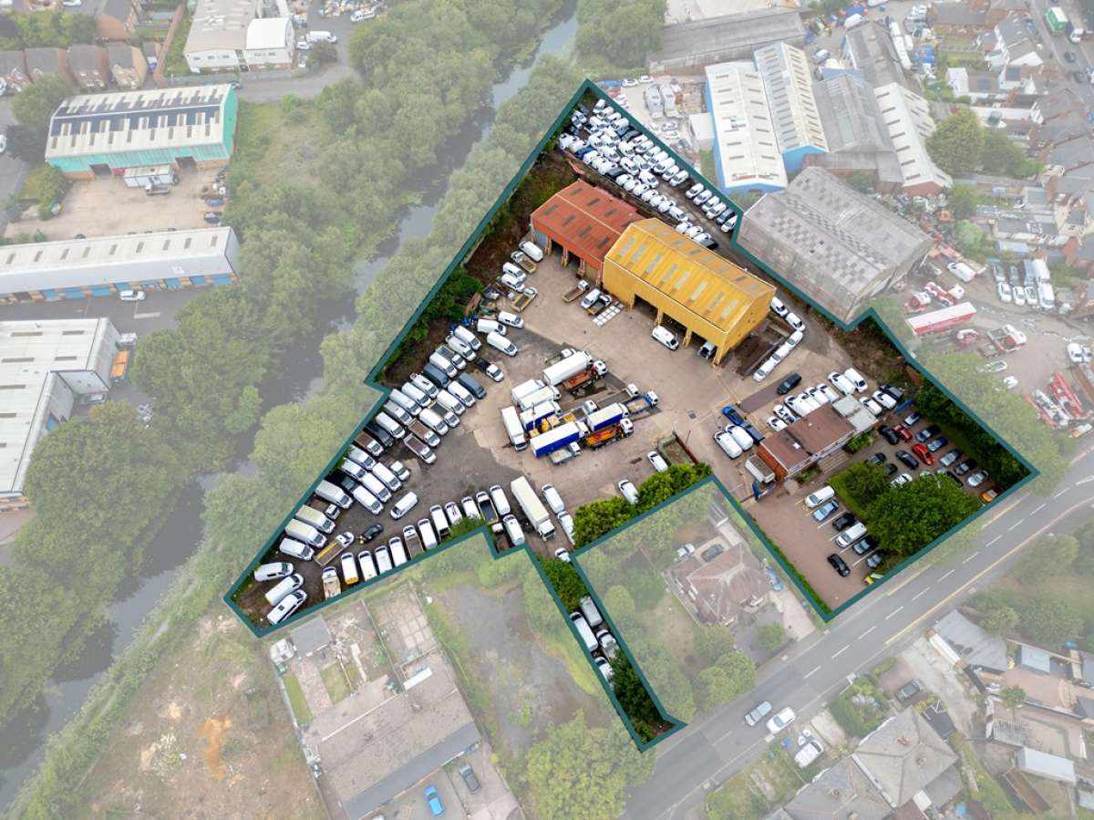 Industrial in Oldbury