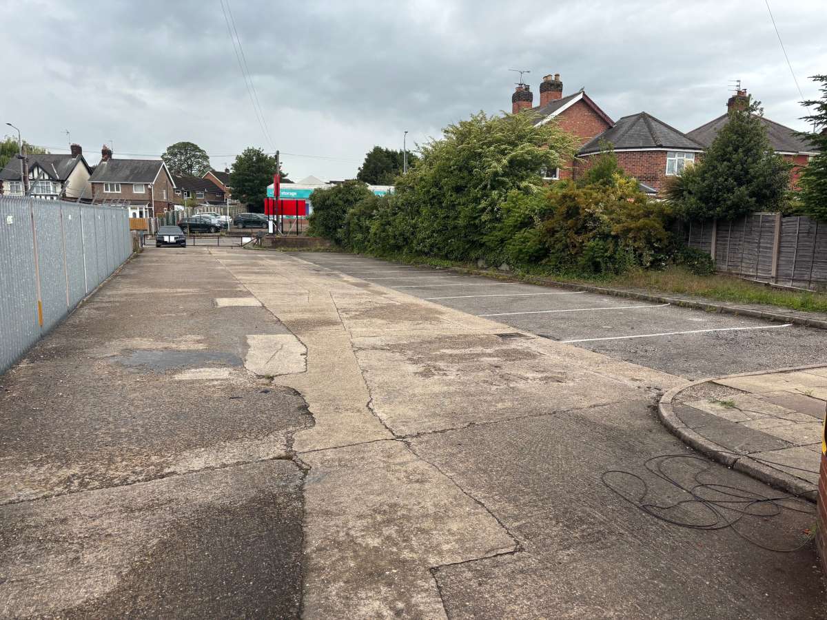 Industrial Unit in Nottingham - photo 2