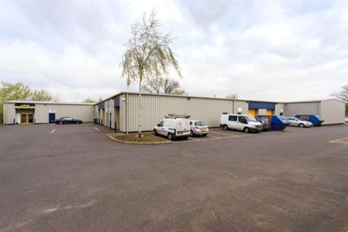 Industrial Unit in Newark - photo 4