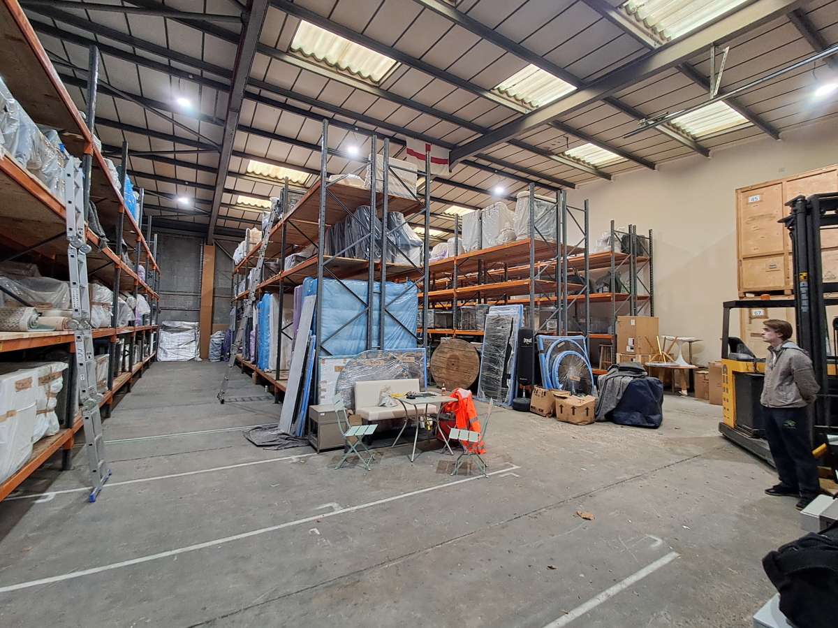 Industrial Unit in London - photo 4