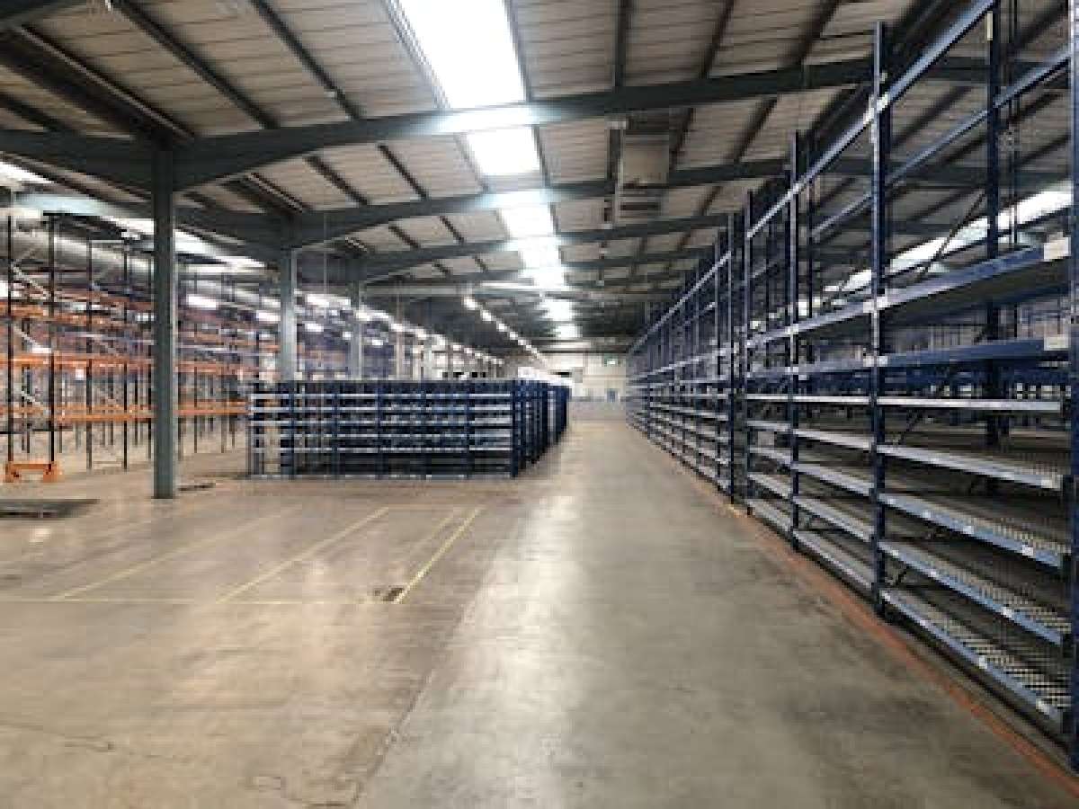 Industrial Unit in Northampton - photo 2