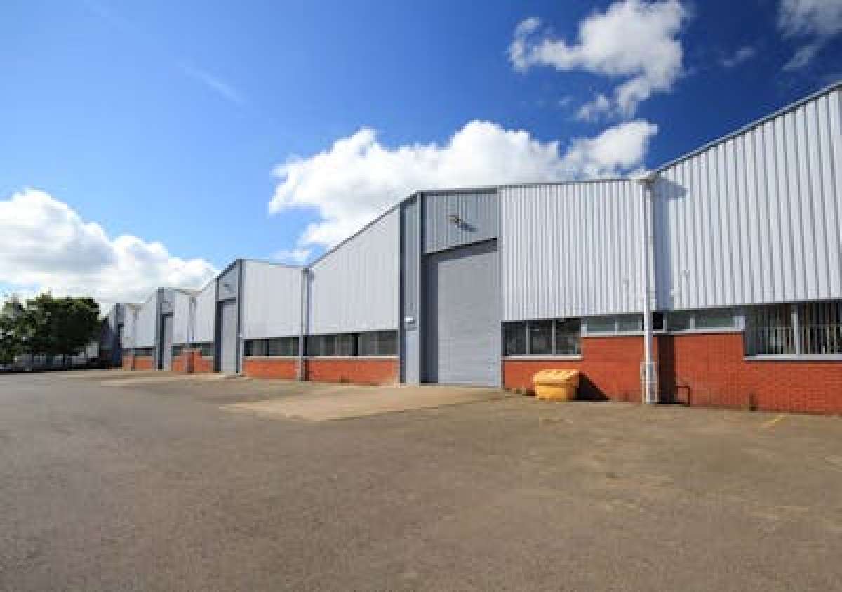 Industrial Unit in Northampton - photo 2