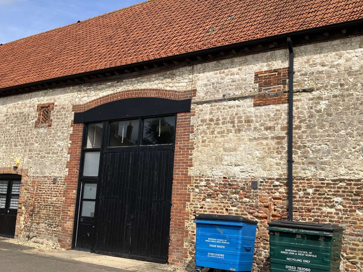 Industrial Unit in King's Lynn - photo 3
