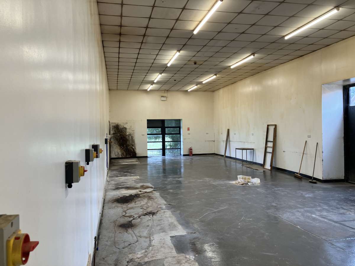 Industrial Unit in King's Lynn - photo 3