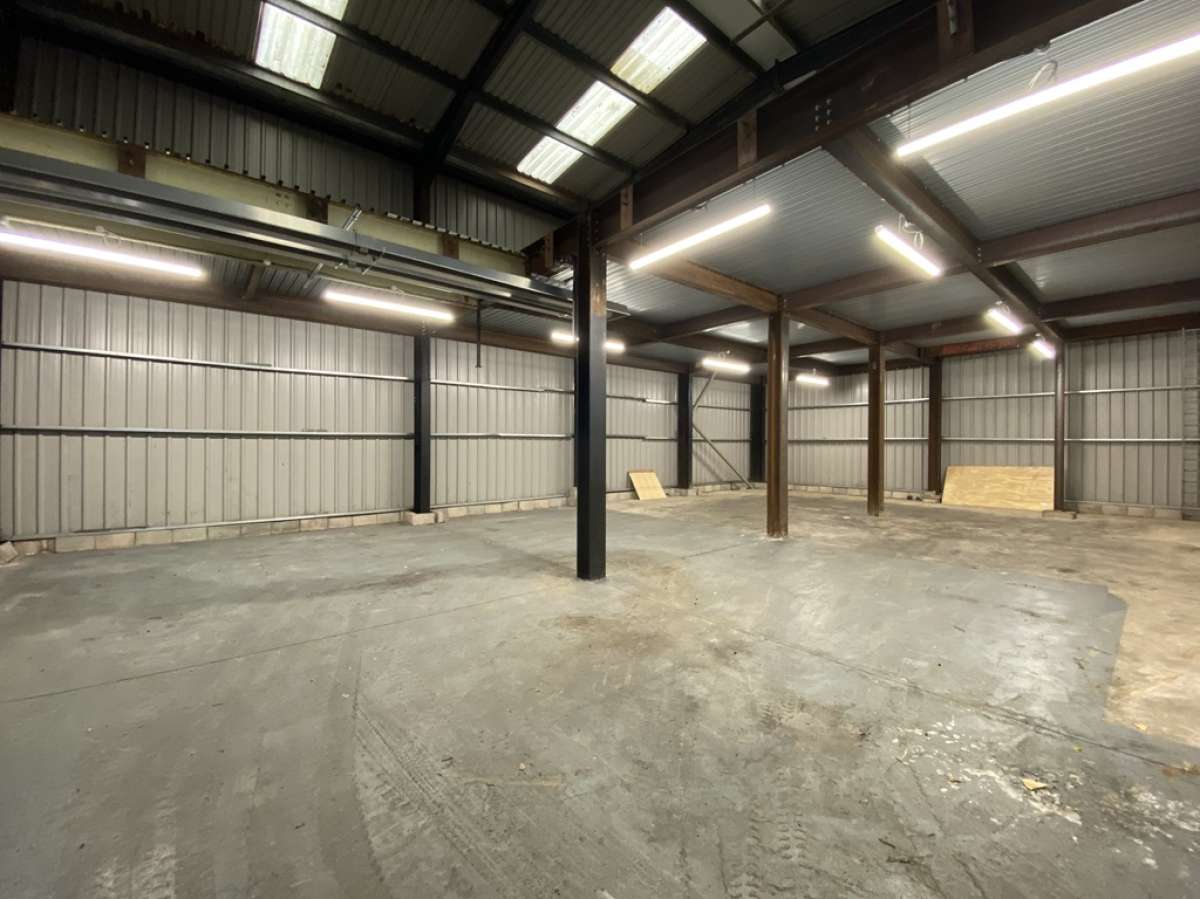 Industrial Unit in Halesowen - photo 3