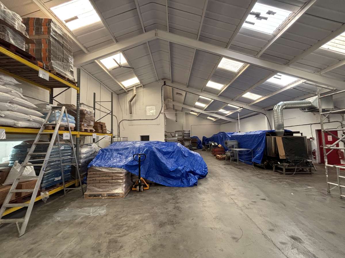 Industrial Unit in Leicester - photo 3