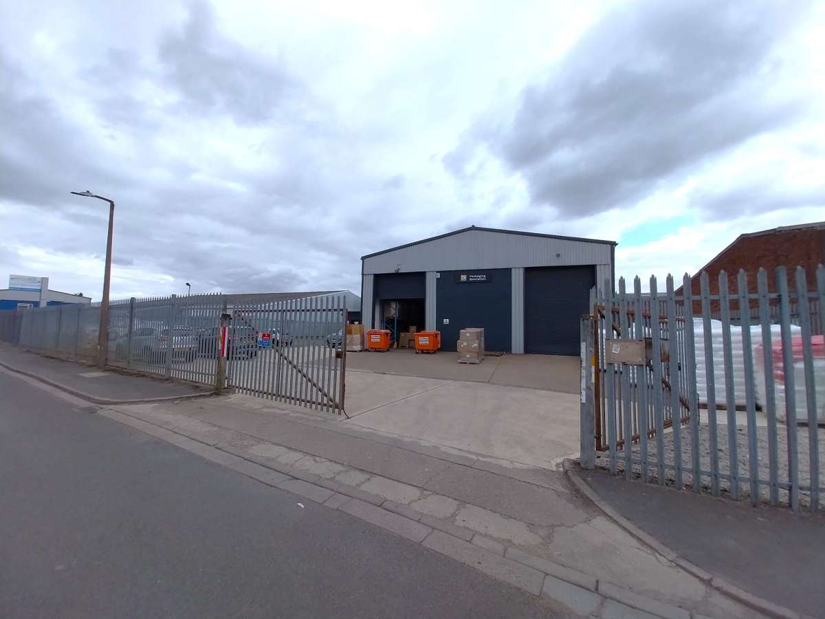 Industrial Unit in Lincoln - photo 4