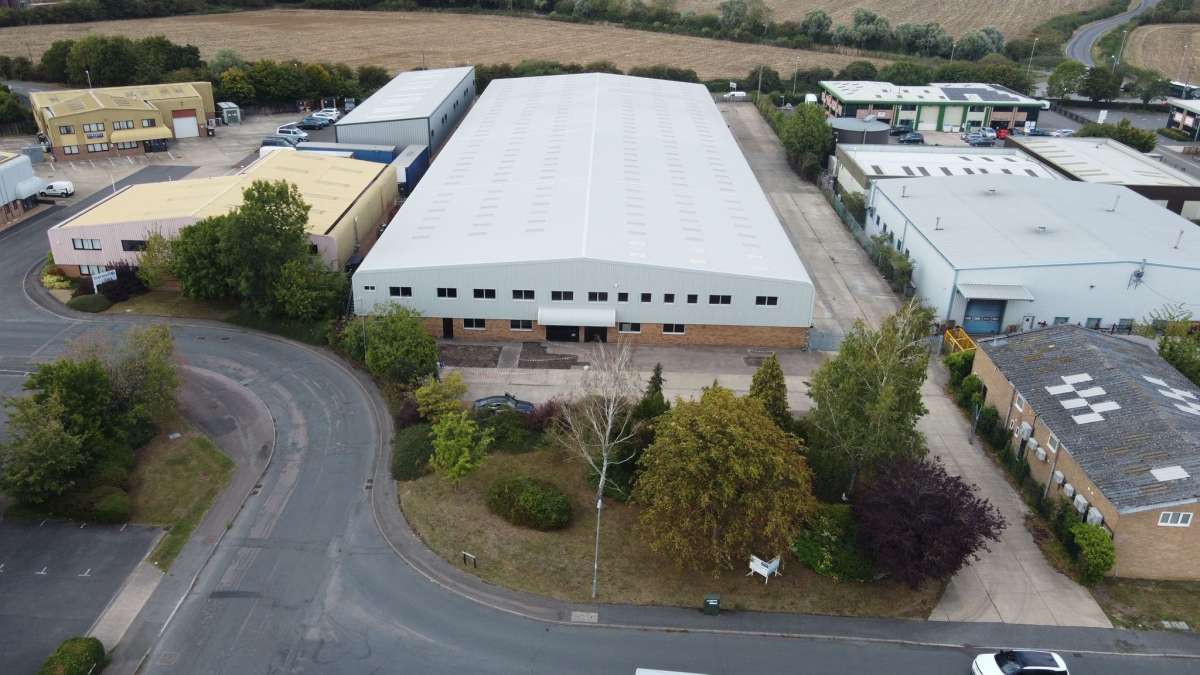 Industrial Unit in St Ives (Cambs) - photo 3