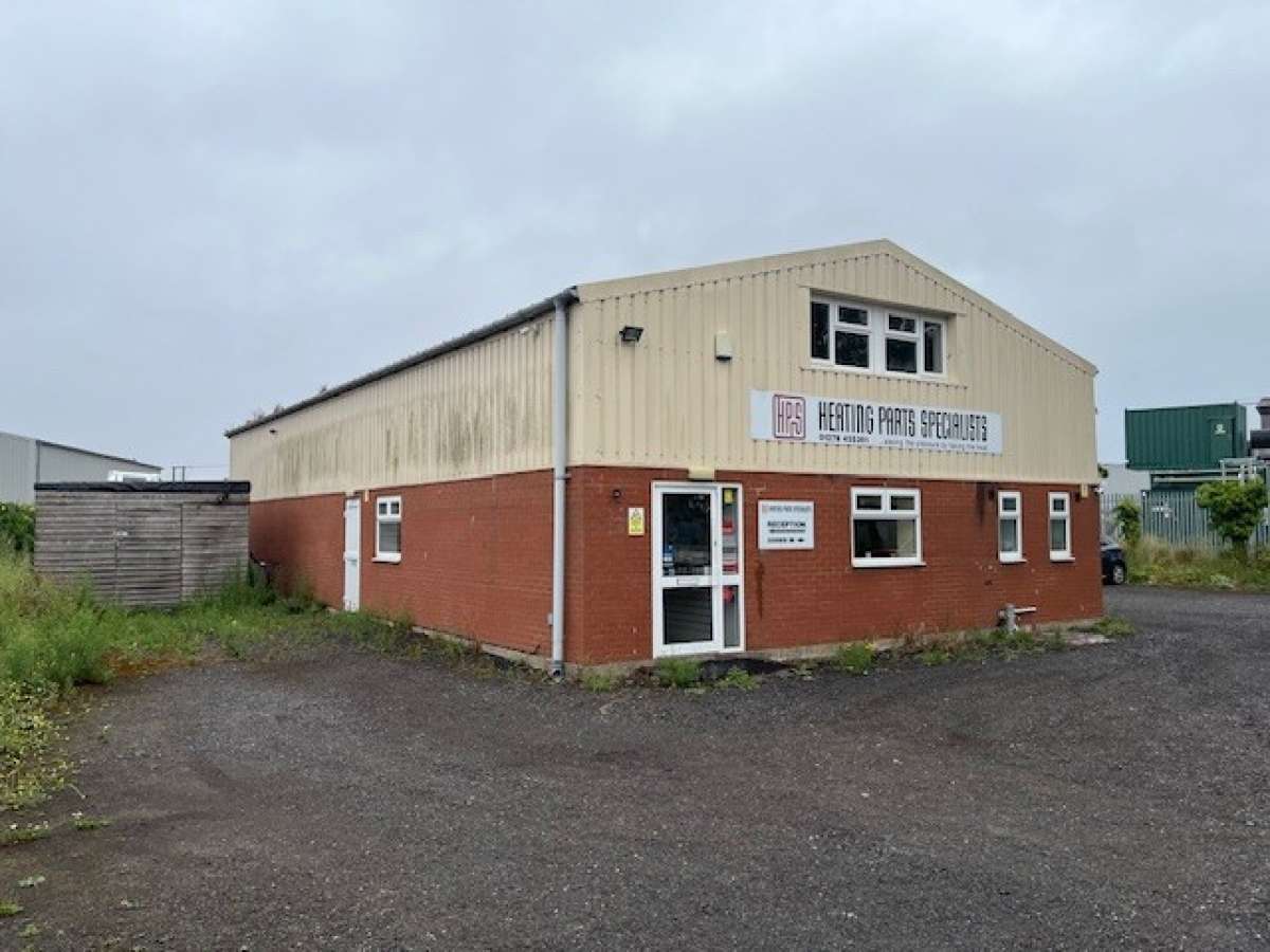 Industrial Unit in Bridgwater - photo 3