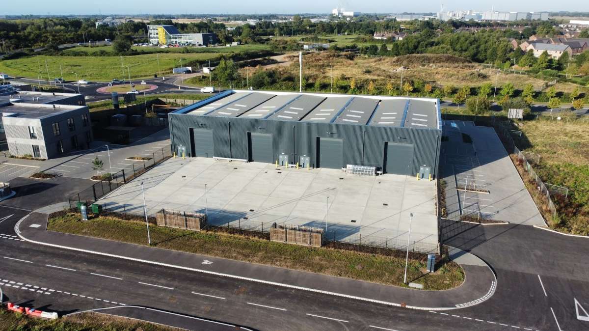 Industrial Unit in King's Lynn - photo 2