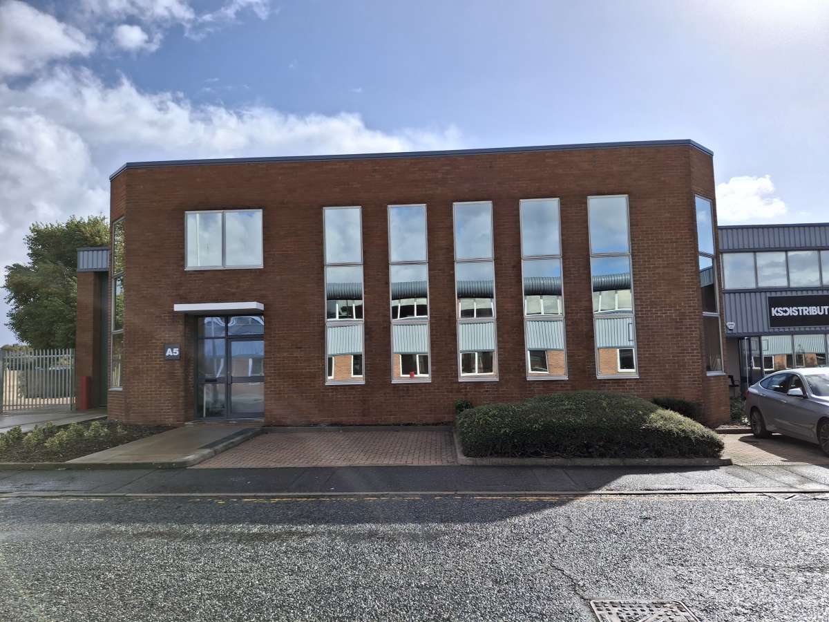 Industrial Unit in Shoreham - photo 4