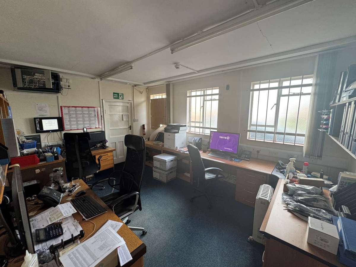 Industrial Unit in Syston - photo 4