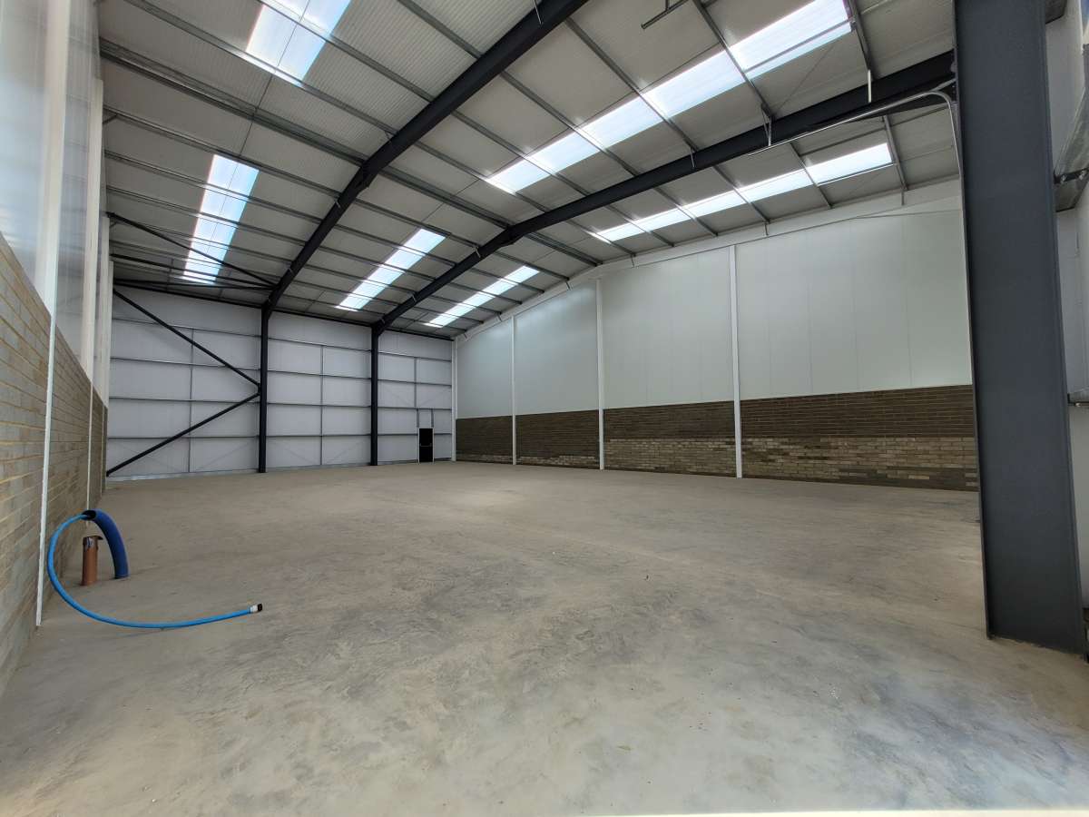 Industrial Unit in Huntingdon - photo 3
