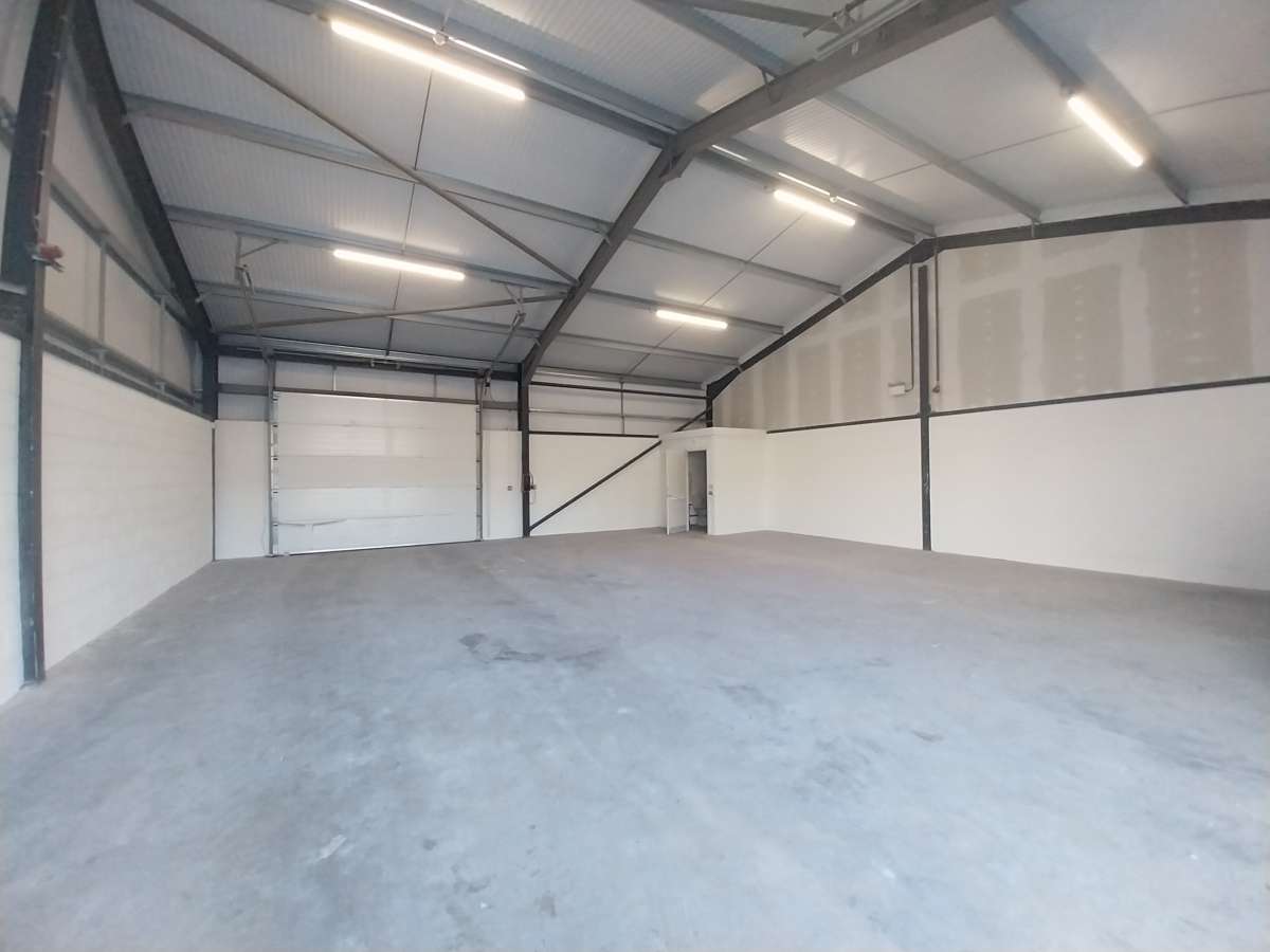 Industrial Unit in Saxilby - photo 3