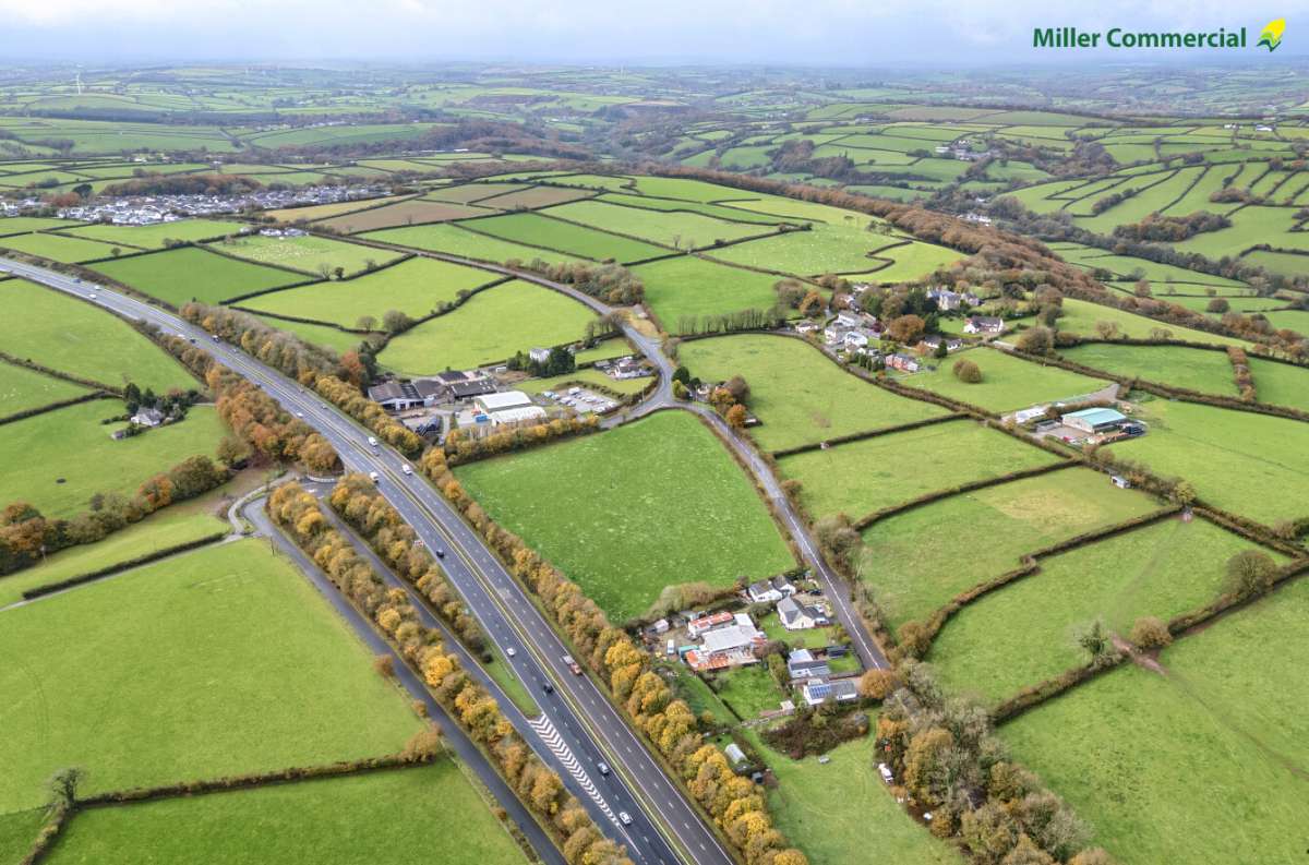 Industrial Unit in Launceston - photo 3