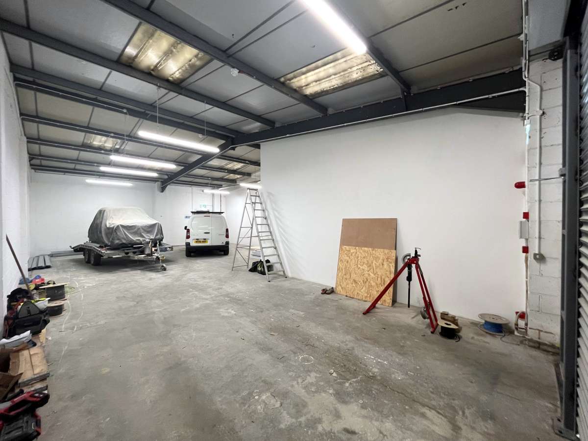 Industrial Unit in Witham - photo 3
