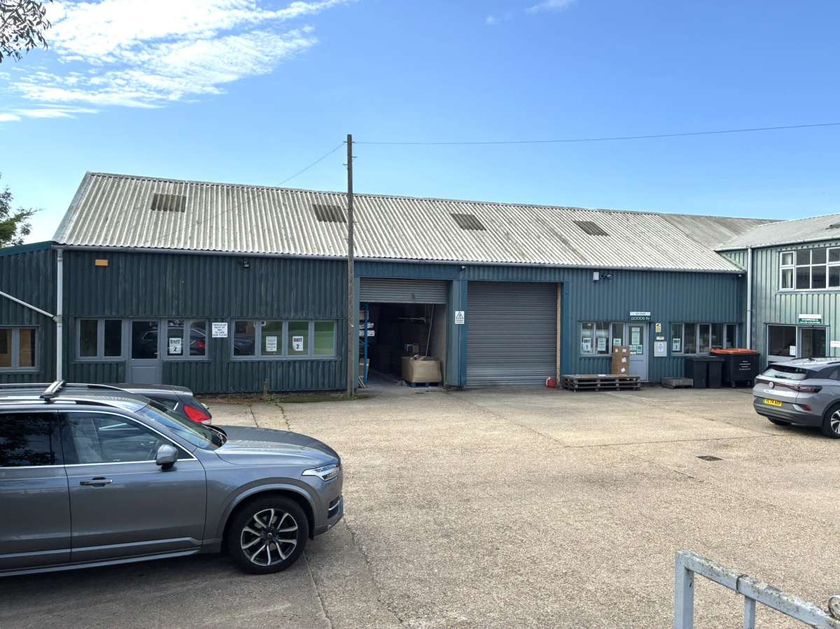 Industrial Unit in Stretham - photo 3