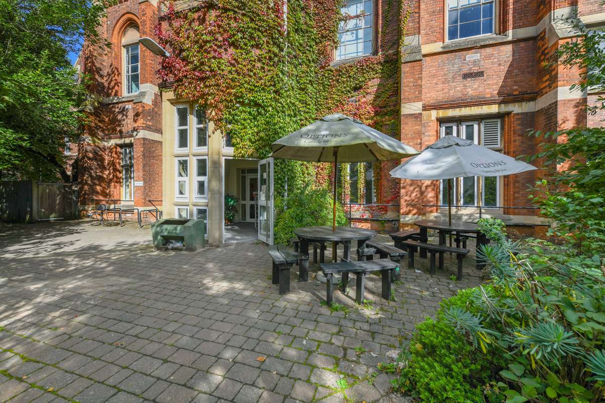 Industrial Unit in Nottingham - photo 3