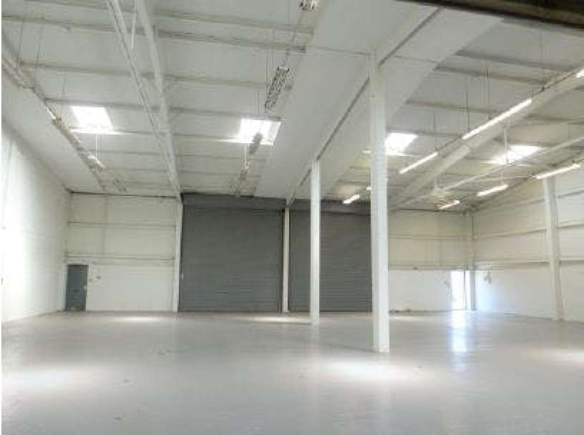 Industrial Unit in Hythe - photo 2