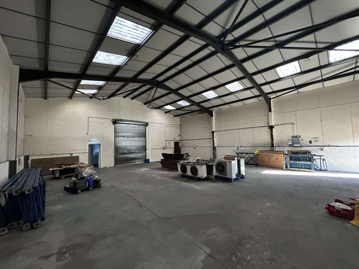 Industrial Unit in Crediton - photo 3