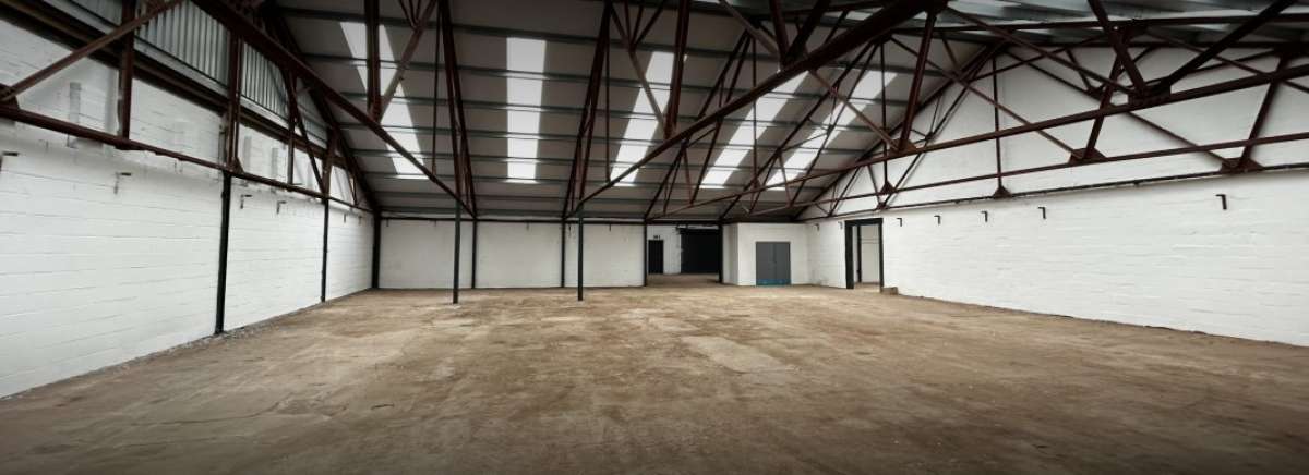 Industrial Unit in Exeter - photo 2
