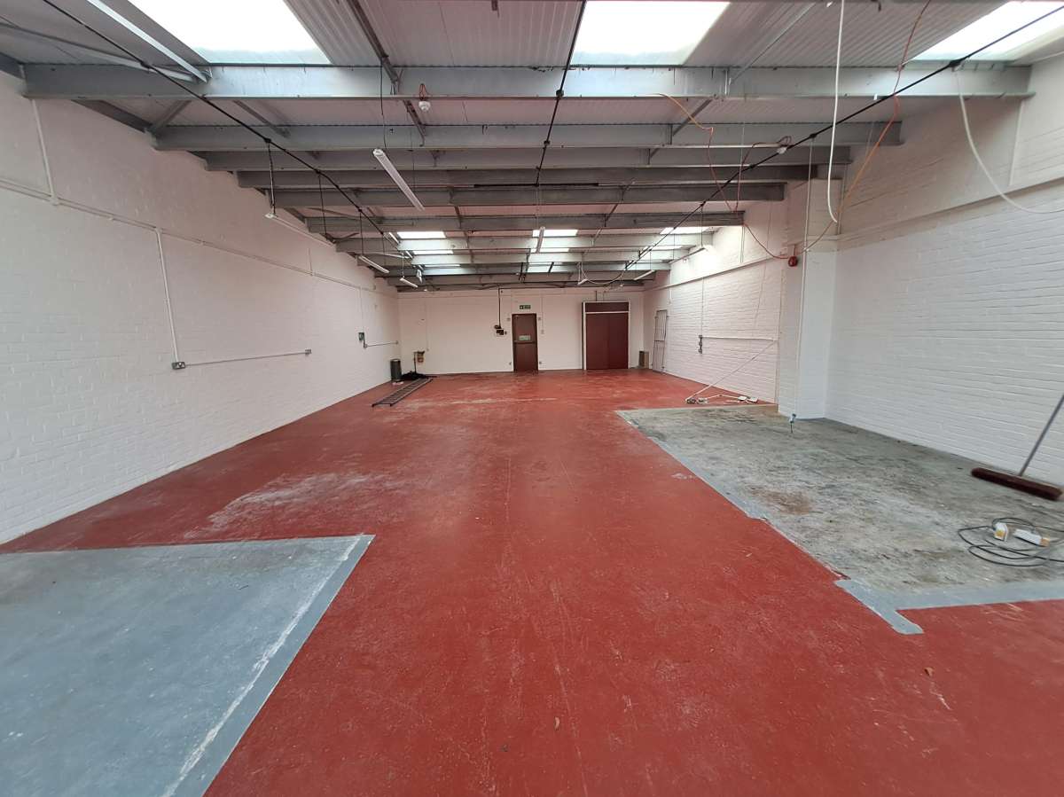 Industrial Unit in Bradwell Abbey - photo 2