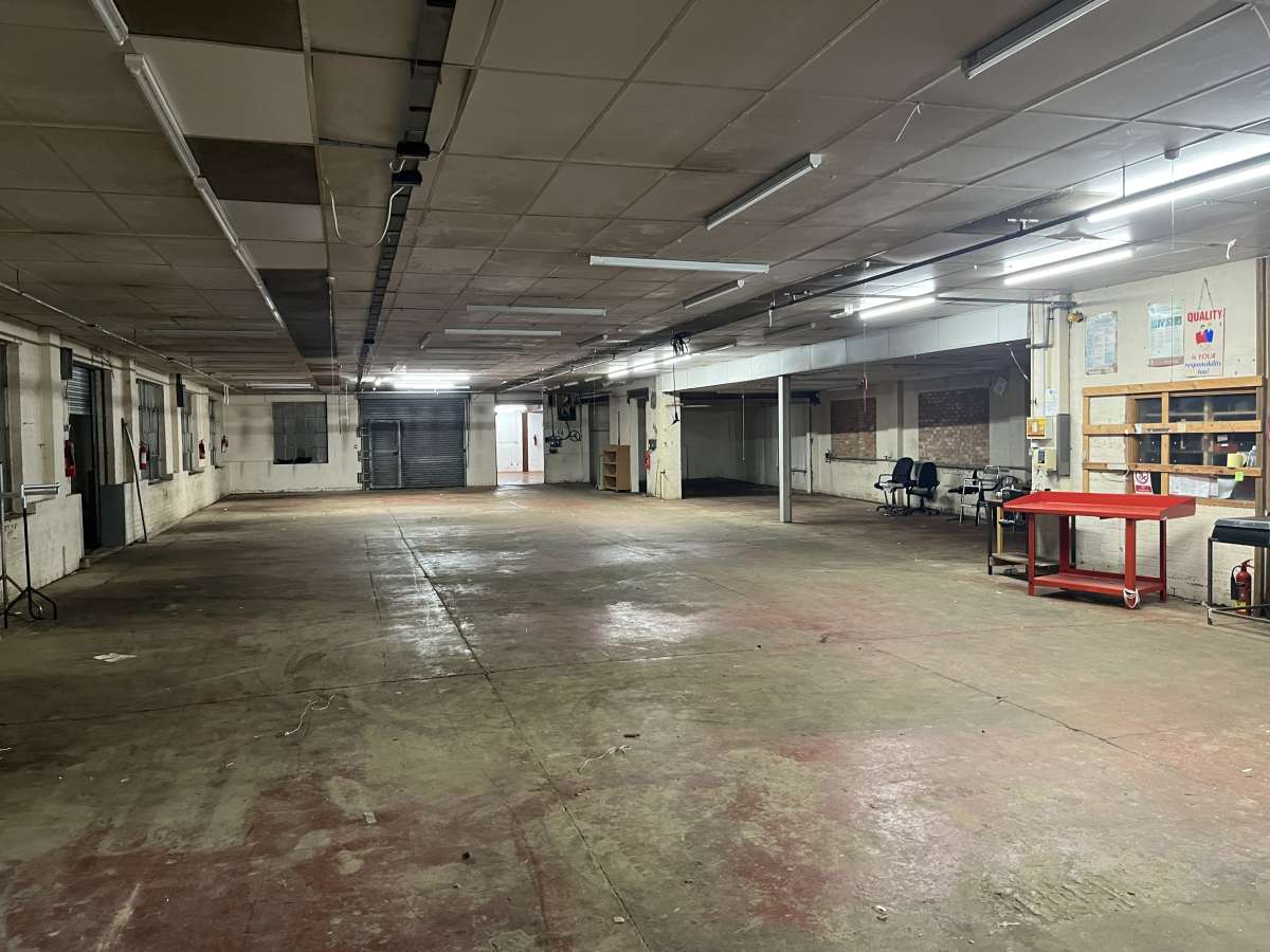 Industrial Unit in Leicester - photo 4