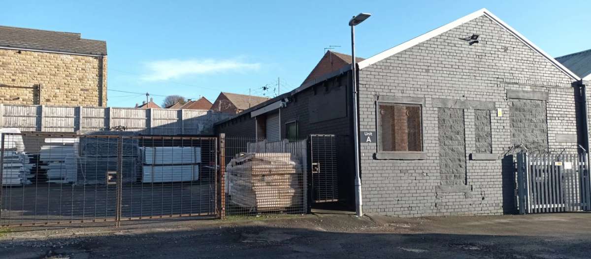 Industrial in Heckmondwike