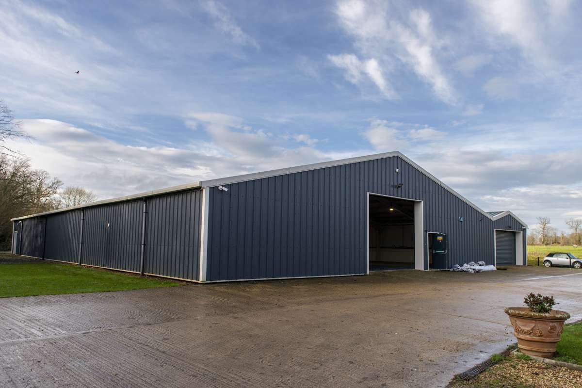 Industrial Unit in Charlton - photo 2