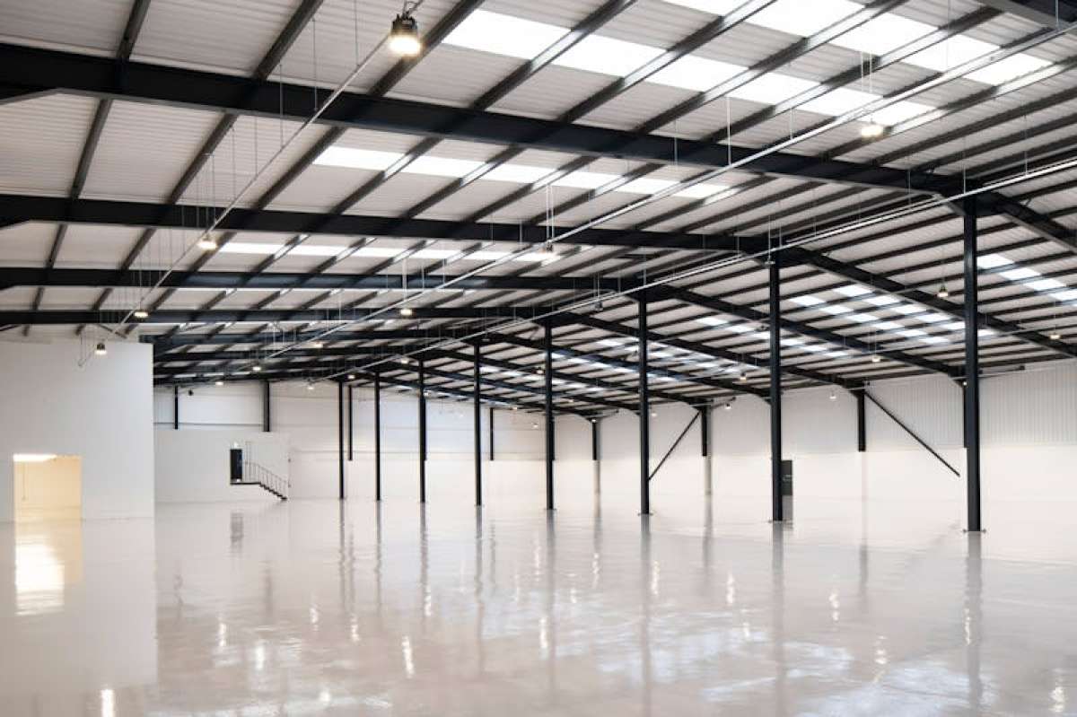 Industrial Unit in Reading - photo 3